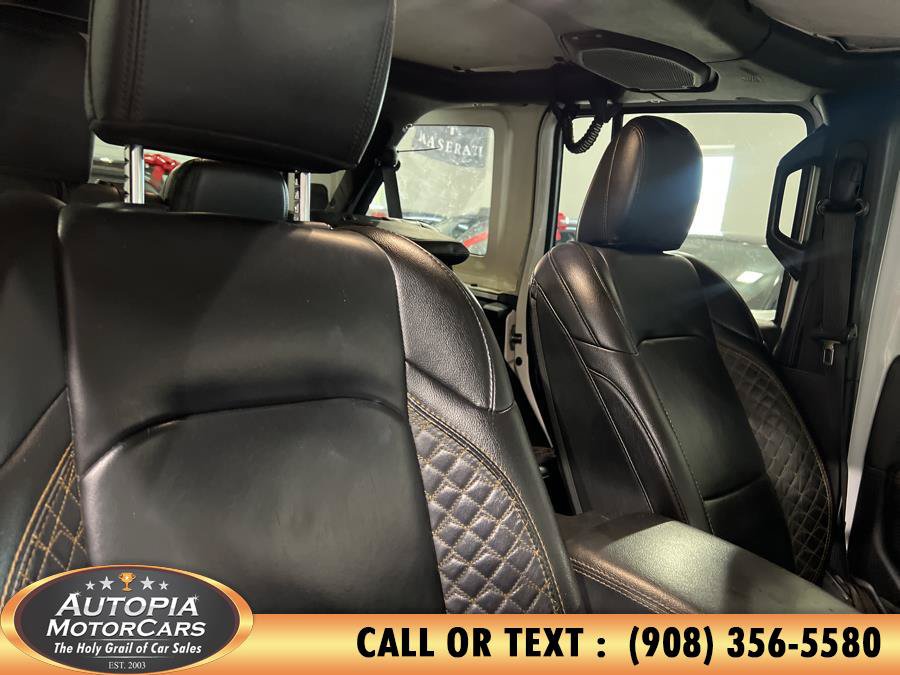 Used 2021 Jeep Wrangler Unlimited Sahara AWD/4WD image 15