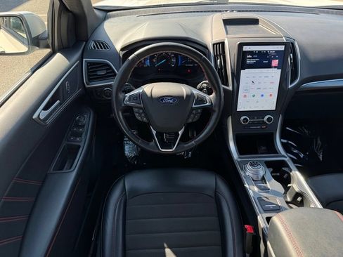 Certified 2022 Ford Edge ST-Line w/ Class II Trailer Tow Package AWD/4WD image 12
