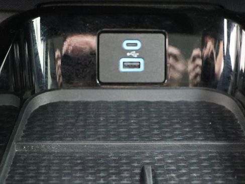 Used 2021 Ford Mustang Mach-E Select w/ Comfort/Appearance Package image 24