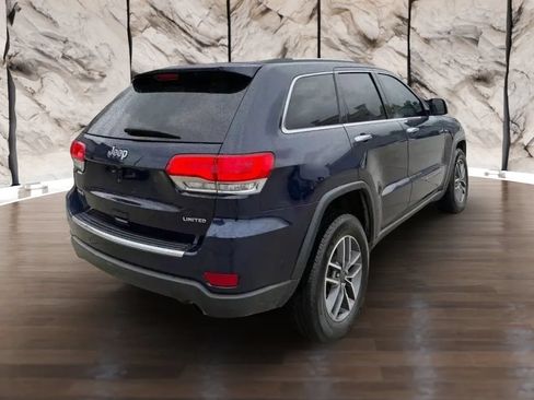 Used 2018 Jeep Grand Cherokee Limited AWD/4WD image 7