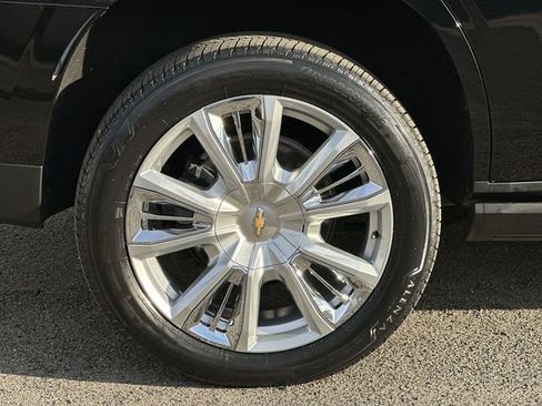 Used 2023 Chevrolet Tahoe High Country w/ Premium Package 2 image 33