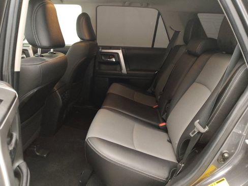 Used 2020 Toyota 4Runner SR5 Premium w/ Moonroof Package image 18