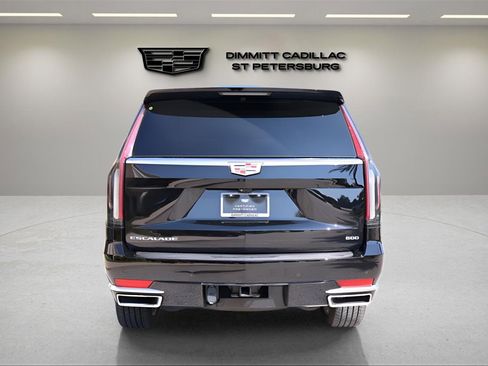 Certified 2023 Cadillac Escalade Premium Luxury image 4