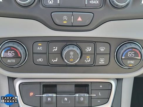 Used 2022 GMC Terrain SLT w/ LPO, Floor Liner Package AWD/4WD image 31