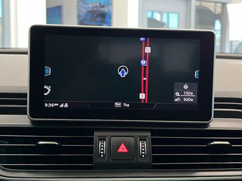 Used 2018 Audi SQ5 Premium Plus AWD/4WD image 18