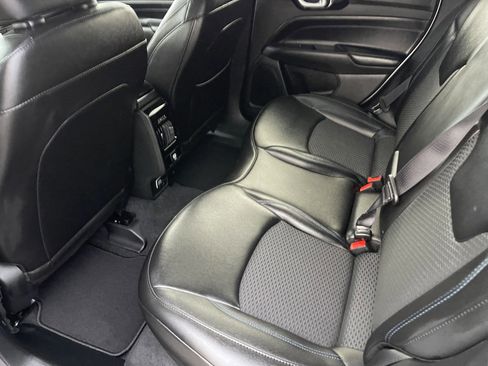 New 2026 Jeep Compass Latitude image 16