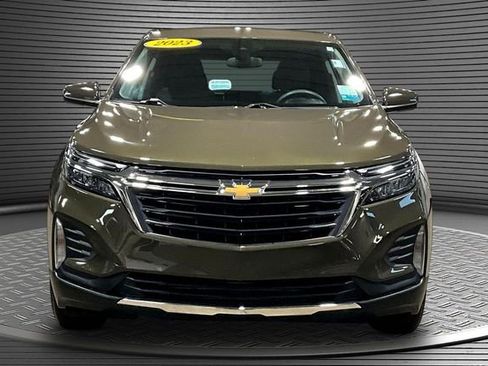 Used 2023 Chevrolet Equinox LT FWD image 2