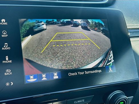 Used 2018 Honda CR-V Touring image 23