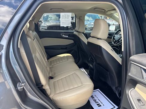 Used 2024 Ford Edge SEL AWD/4WD image 40