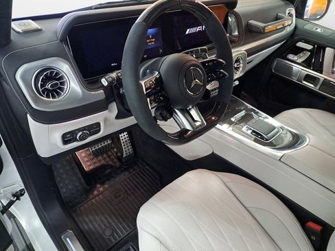 Used 2026 Mercedes-Benz G 63 AMG 4MATIC image 13