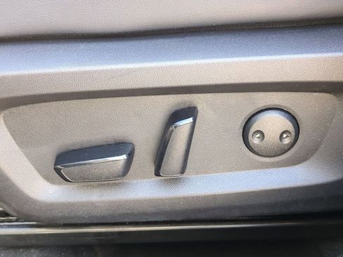 Used 2024 Mitsubishi Outlander SE image 21