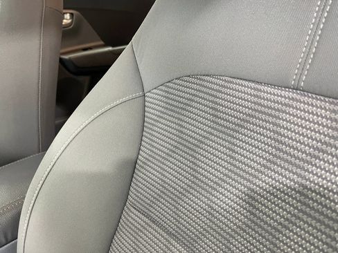 Used 2019 Kia Niro LX FWD image 16