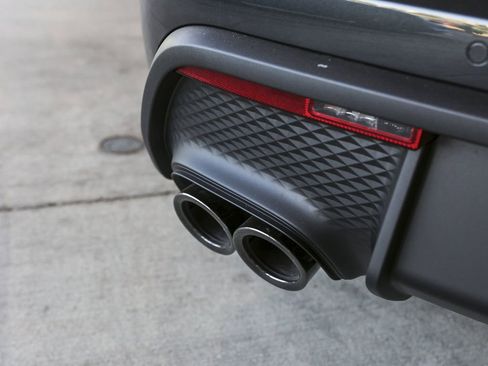Certified 2026 Porsche Macan AWD/4WD image 13