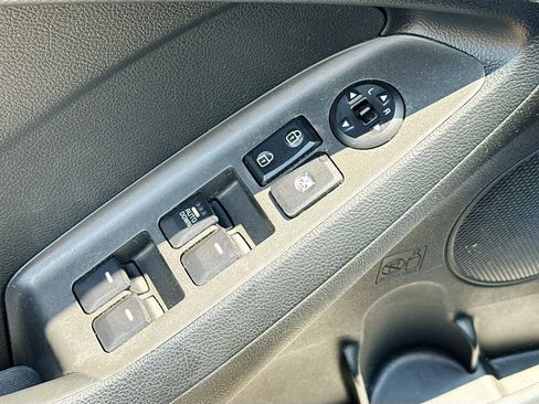 Used 2018 Kia Forte LX w/ LX Popular Package FWD image 19