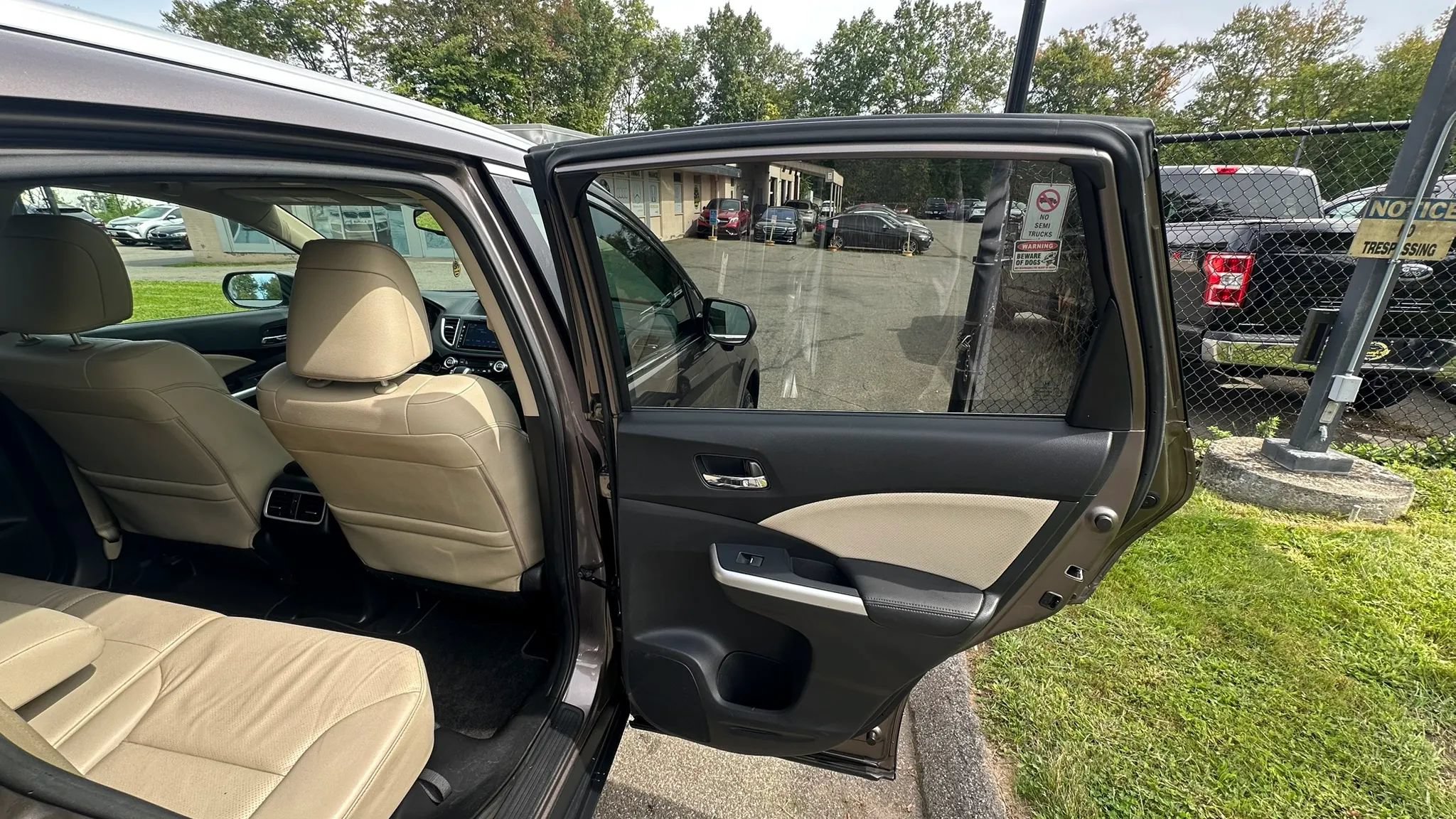 Used 2015 Honda CR-V EX-L image 36