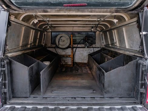 Used 2017 RAM 2500 Tradesman w/ Chrome Appearance Group image 59