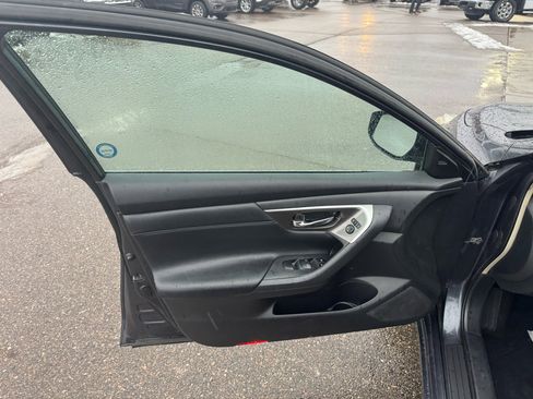 Used 2013 Nissan Altima 2.5 SL image 14