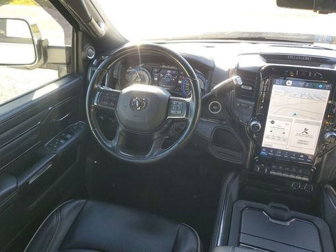 Used 2022 RAM 3500 Limited image 15