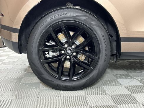 Certified 2024 Land Rover Range Rover Evoque S image 37