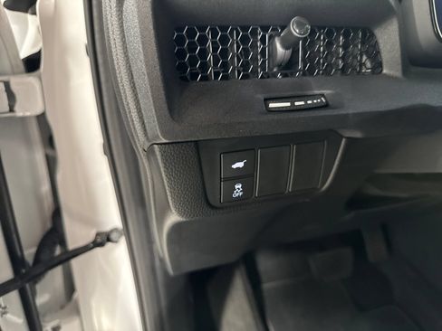Used 2024 Honda CR-V Sport-L image 18