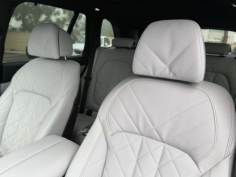 New 2026 BMW X5 sDrive40i w/ M Sport Package image 21