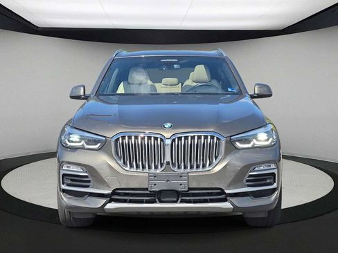 Used 2021 BMW X5 xDrive40i w/ Premium Package AWD/4WD image 3