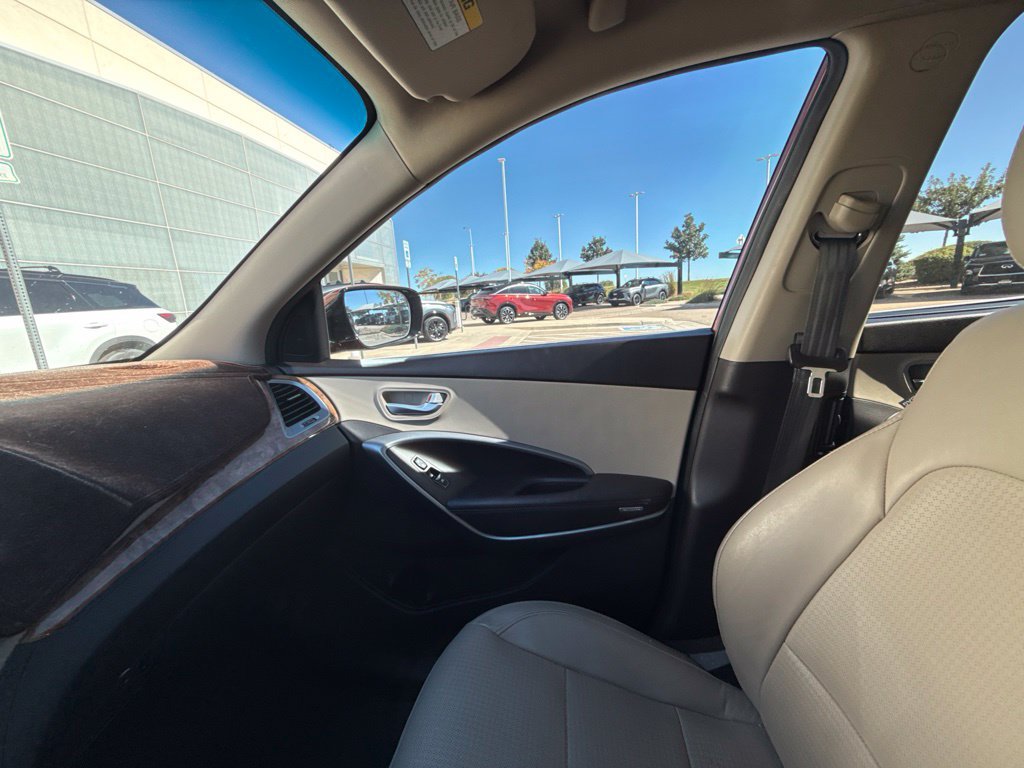 Used 2016 Hyundai Santa Fe Sport 2.0T AWD/4WD image 25