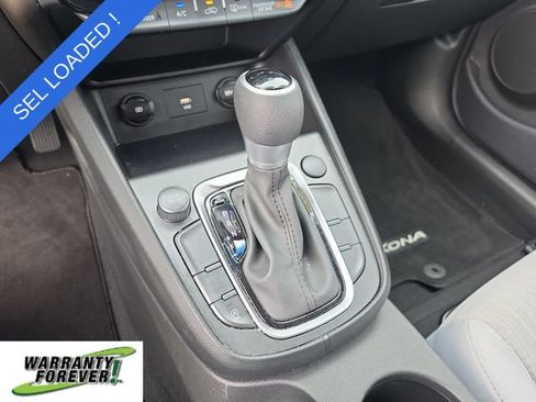 Used 2023 Hyundai Kona SEL FWD image 27