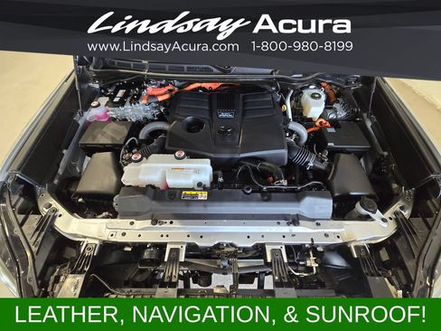 Used 2025 Toyota Sequoia Platinum AWD/4WD image 24