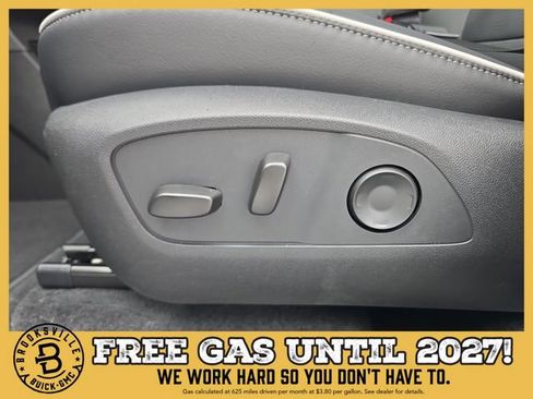 New 2026 Buick Enclave Sport Touring w/ Power Package FWD image 19