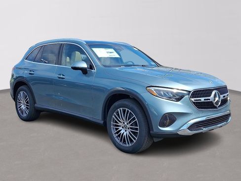 New 2026 Mercedes-Benz GLC 300 4MATIC image 3