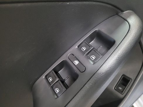Used 2016 Volkswagen Jetta S FWD image 27