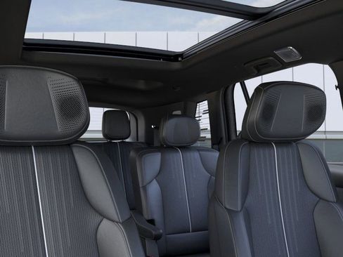 New 2026 Cadillac Vistiq Sport w/ LPO, Floor Liner Package AWD/4WD image 24