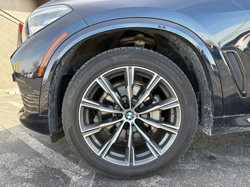 Used 2021 BMW X5 xDrive40i w/ M Sport Package AWD/4WD image 34