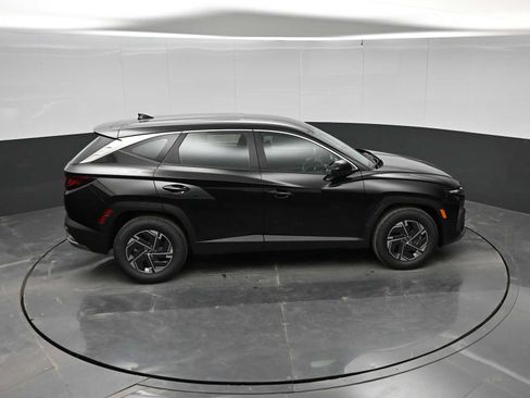 New 2026 Hyundai Tucson Blue SE FWD image 33
