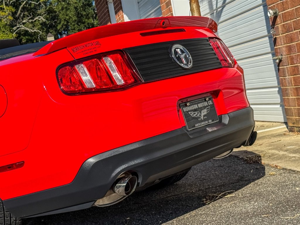 Used 2012 Ford Mustang Premium RWD image 25