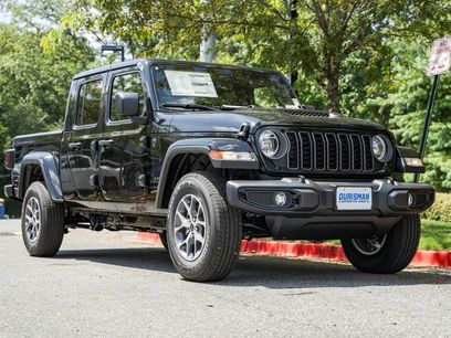 New 2025 Jeep Gladiator Sport