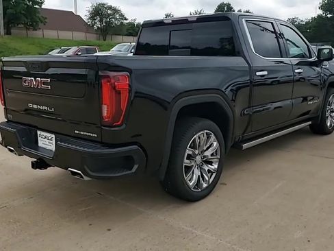 Used 2022 GMC Sierra 1500 Denali w/ Denali Premium Package AWD/4WD image 8