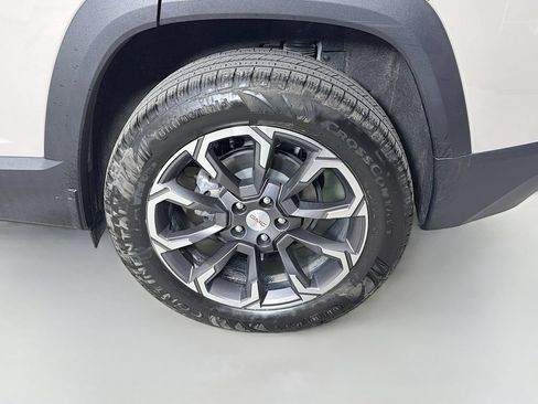 Used 2025 GMC Terrain Elevation w/ Elevation Premium Package AWD/4WD image 28