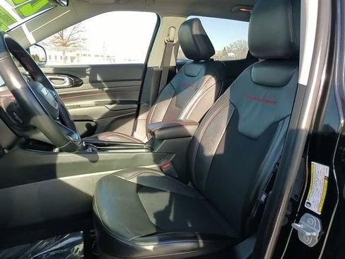 Used 2022 Jeep Compass Trailhawk w/ Sun and Sound Group image 10