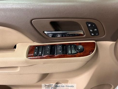 Used 2013 GMC Yukon XL SLT RWD image 23