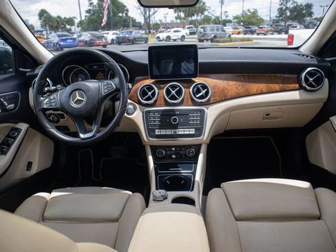 Used 2018 Mercedes-Benz GLA 250 w/ AMG Line Exterior image 23
