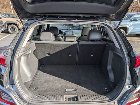 Used 2021 Hyundai Kona Ultimate image 16