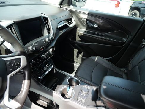 Used 2020 GMC Terrain SLT w/ Preferred Package FWD image 14