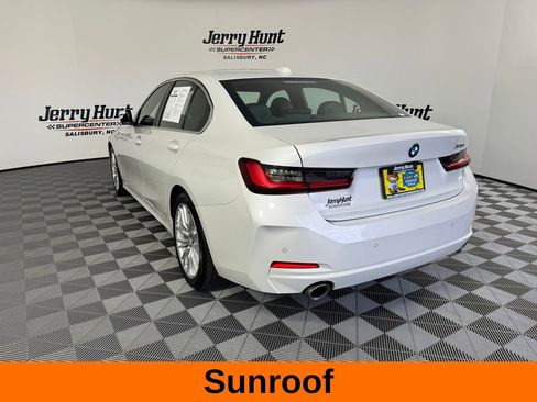 Used 2024 BMW 330i Sedan image 6