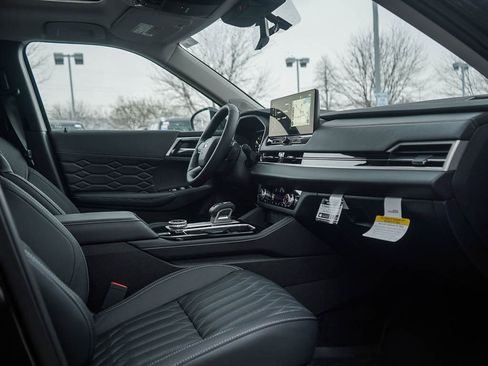 New 2026 Mitsubishi Outlander SEL AWD/4WD image 11