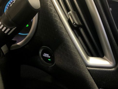 Used 2023 Chevrolet Malibu LT image 36