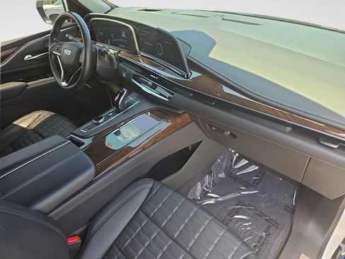 Used 2023 Cadillac Escalade Premium Luxury Platinum AWD/4WD image 51