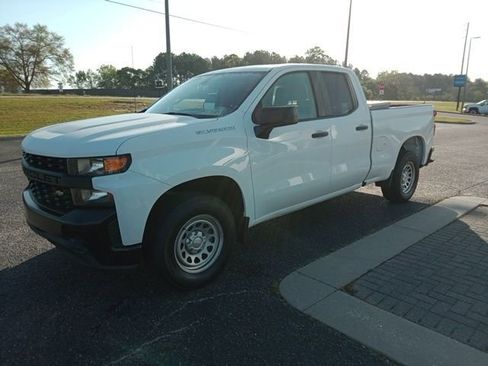Used 2020 Chevrolet Silverado 1500 W/T w/ WT Value Package image 3