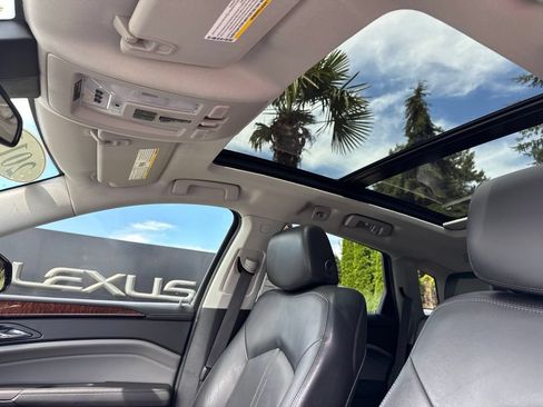 Used 2011 Cadillac SRX Performance FWD image 15